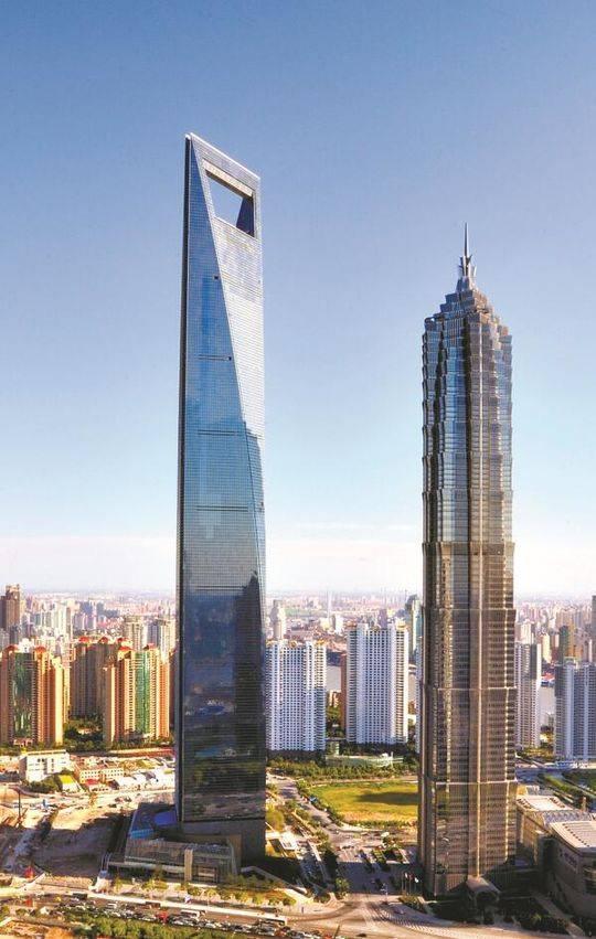 上海浦东环球金融中心和金茂大厦