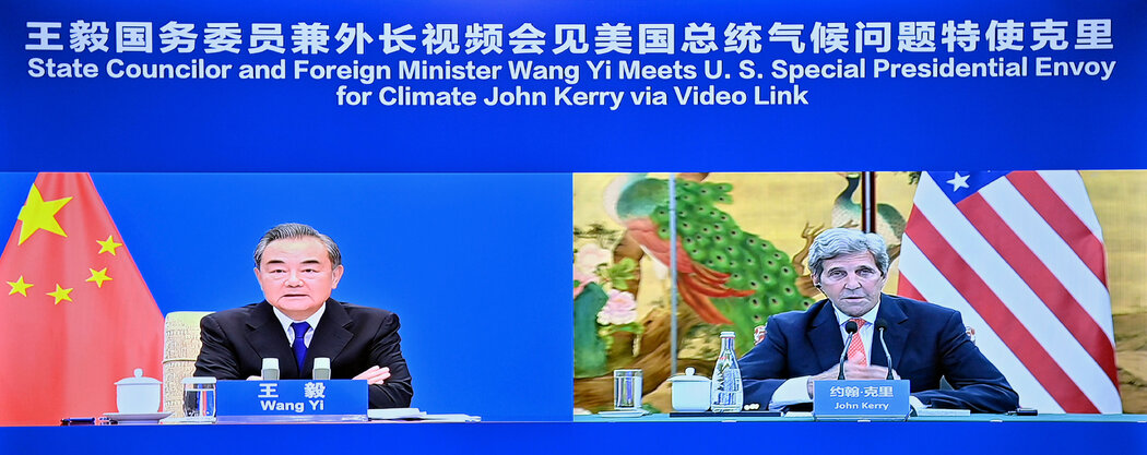 中国外交部长王毅与美国气候问题特使约翰·克里周三通过视频连线举行了会晤 ... ... ... ...