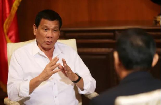 菲律宾总统杜特尔特接受新华社的采访